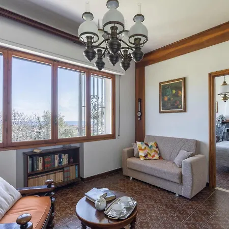 Apartmán Giardino Dei Aranci By Interhome